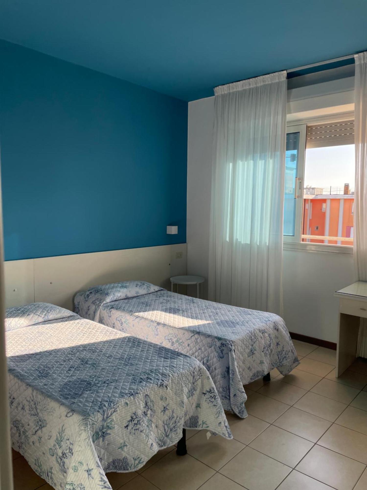 Hotel Portofino ليدو دي يسولو المظهر الخارجي الصورة