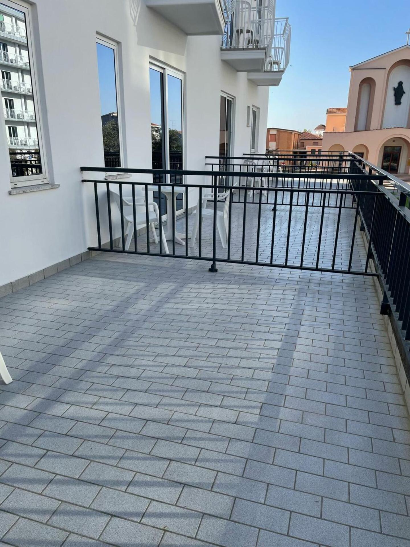 Hotel Portofino ليدو دي يسولو المظهر الخارجي الصورة