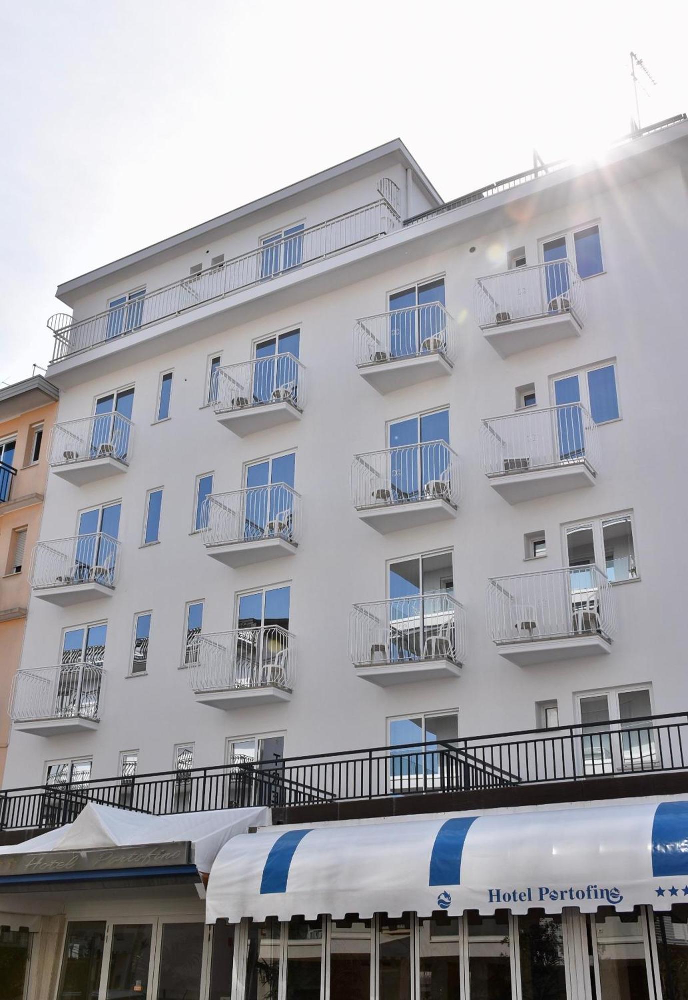 Hotel Portofino ليدو دي يسولو المظهر الخارجي الصورة