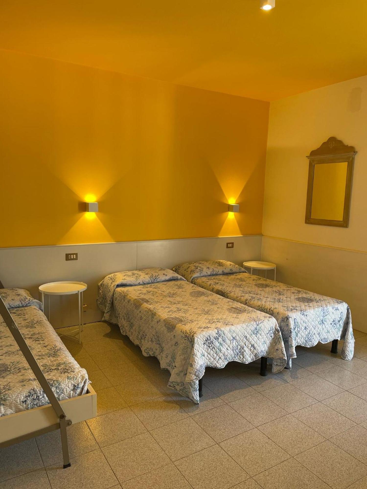 Hotel Portofino ليدو دي يسولو المظهر الخارجي الصورة